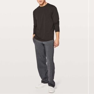 Lululemon Kung Fu Pant 2.0 (Short) Heathered Black M